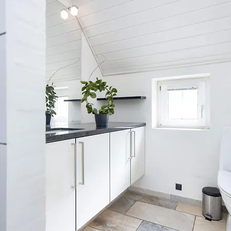 Semesterbostad Luxury Thatched Retreat - By Traum Ulfborg