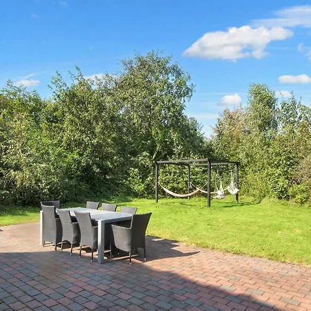 Luxury Thatched Retreat - By Traum *